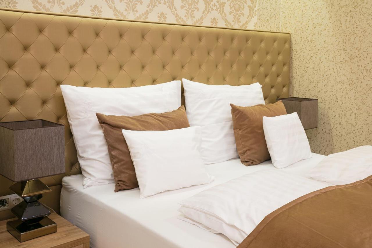 Foter Rezidencia 2 Aparthotel Gyor Luaran gambar