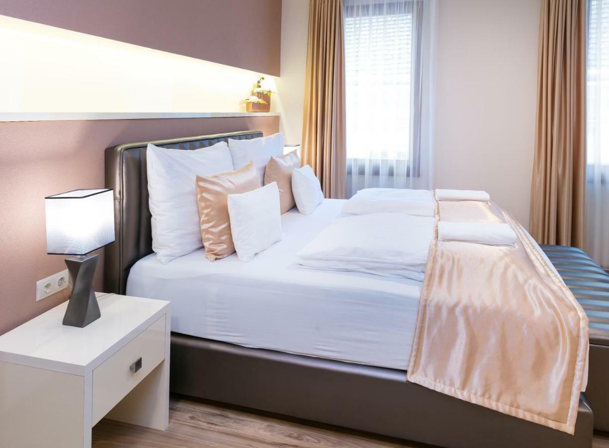 Foter Rezidencia 2 Aparthotel Gyor Luaran gambar